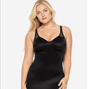 Ruby Ribbon black slip